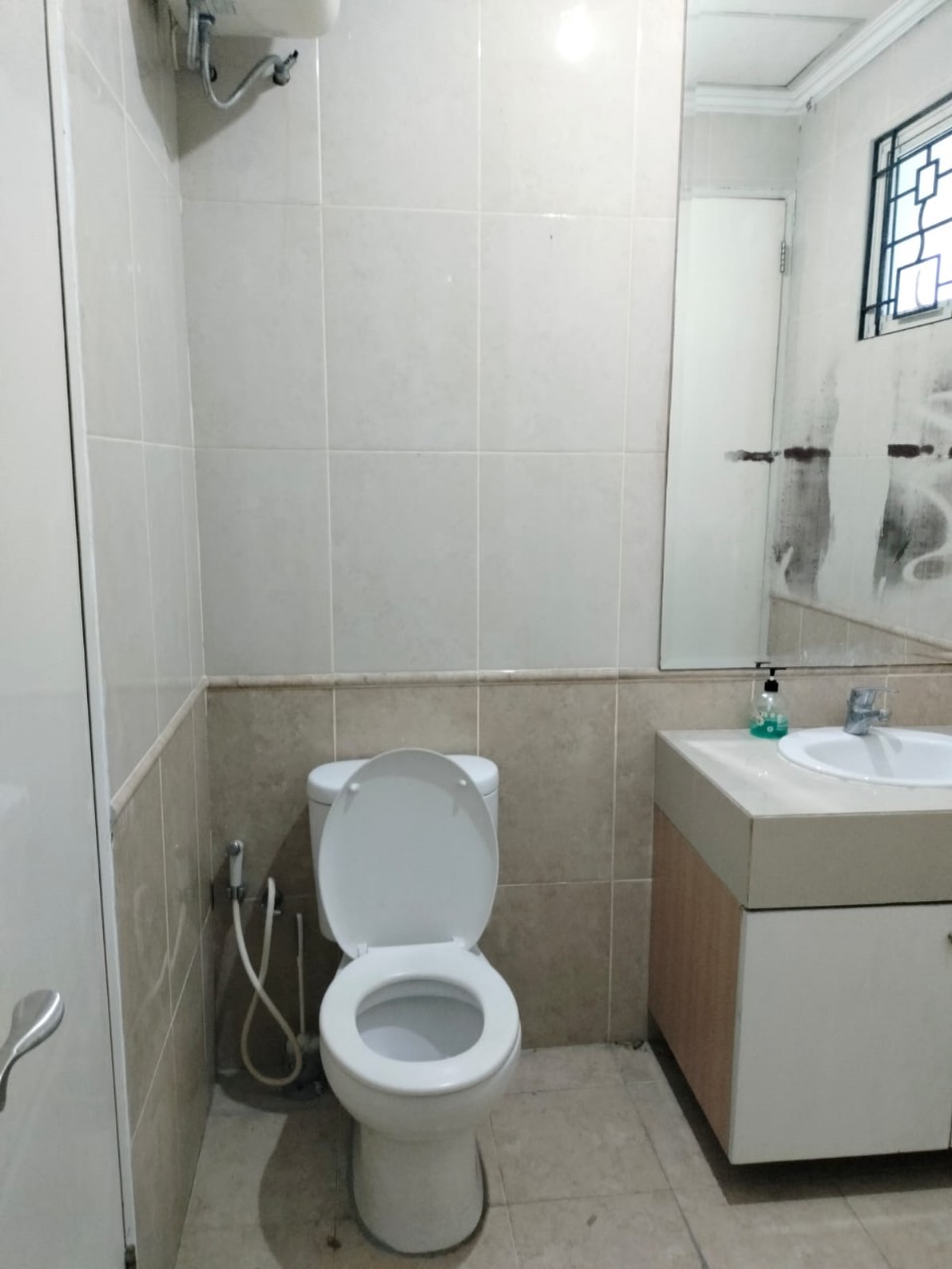 Rumah disewakan Fully Furnished Di Oakwood Lippo Cikarang